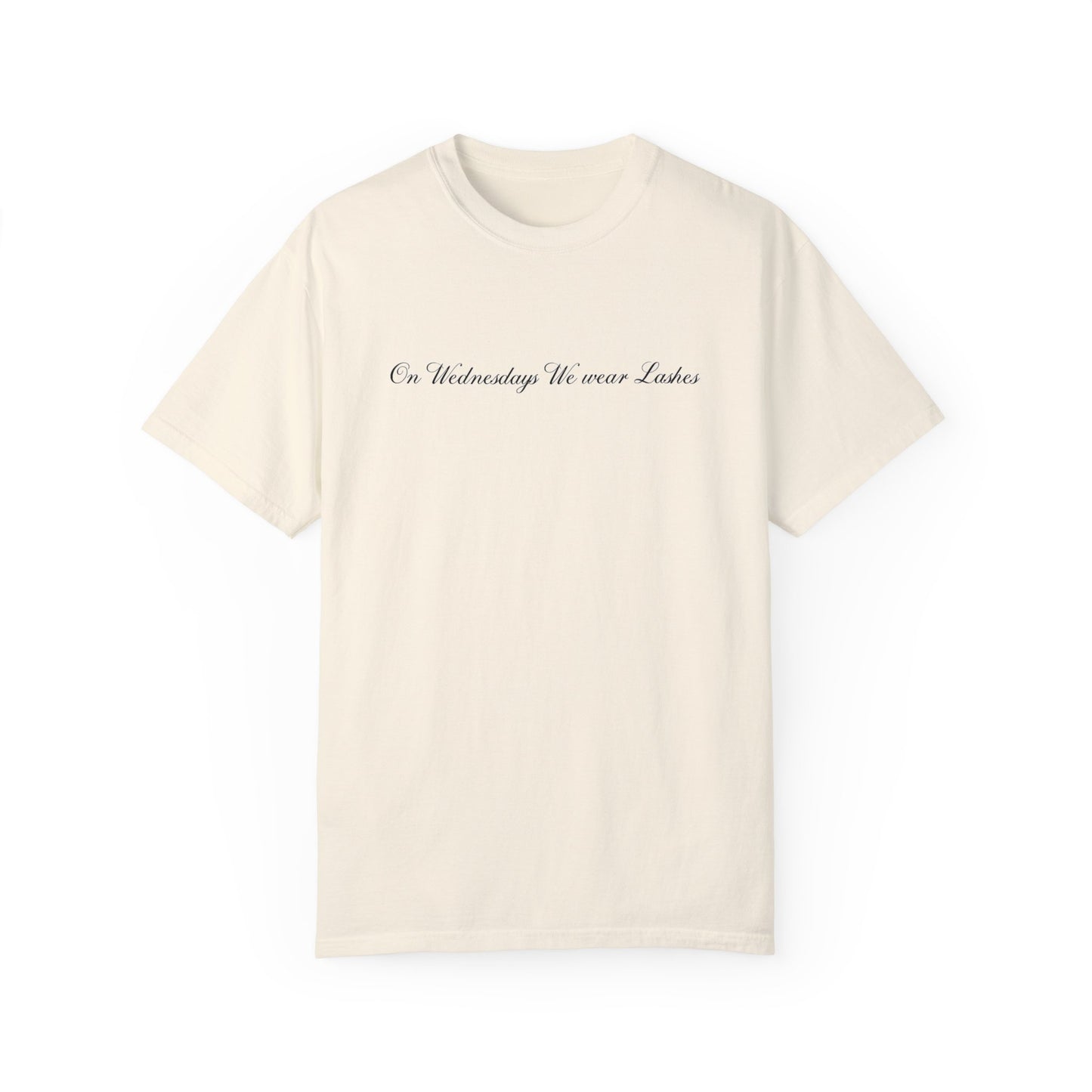 “On Wednesdays We wear Lashes” Comfort T-shirt